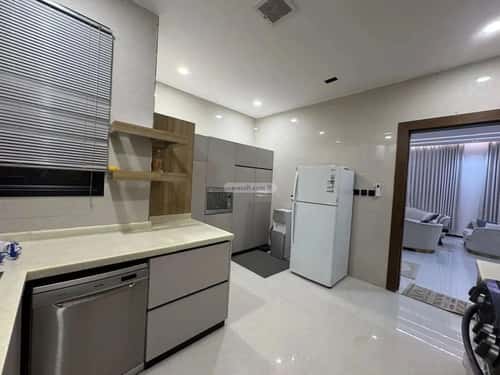 فيلا 260 متر مربع شمالية على شارع 15م السعادة، شرق الرياض، الرياض