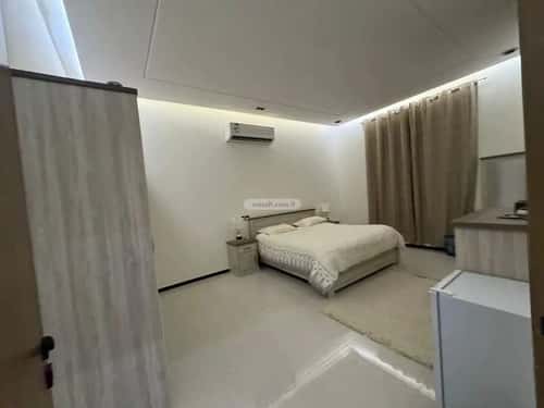 فيلا 260 متر مربع شمالية على شارع 15م السعادة، شرق الرياض، الرياض