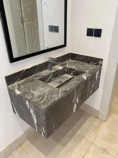 6 bedroom floor in Al Munsiyah