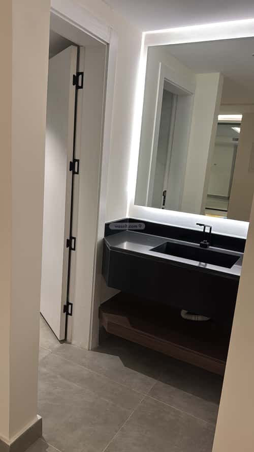 شقة نصف مفروشة بغرفتين الملقا، شمال الرياض، الرياض