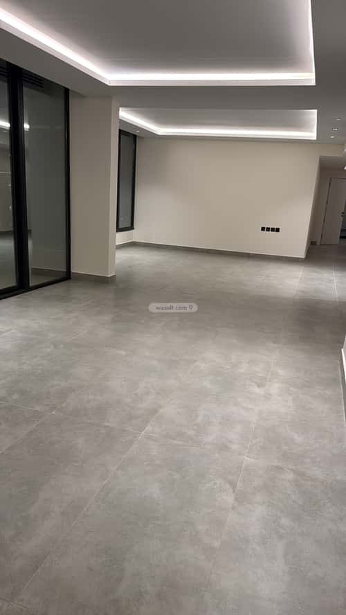 Semi-Furnished Apartment with 2 Bedrooms Al-Malqa, North Riyadh, Riyadh