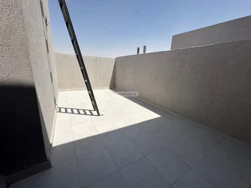 Floor 274 SQM with 4 Bedrooms Al-Janadriyah, East Riyadh, Riyadh