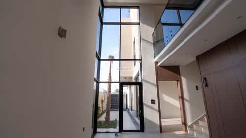 فيلا 448 متر مربع شمالية على شارع 15م الشروق، الدمام