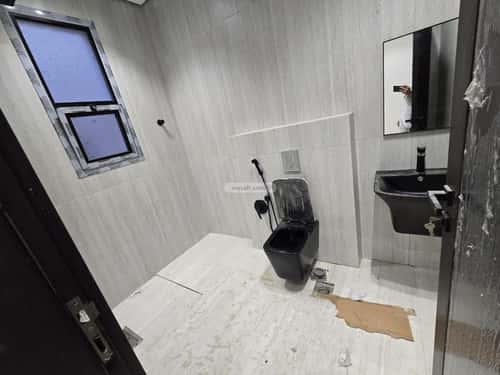 فيلا 165 متر مربع جنوبية على شارع 15م النهضة، شرق الرياض، الرياض