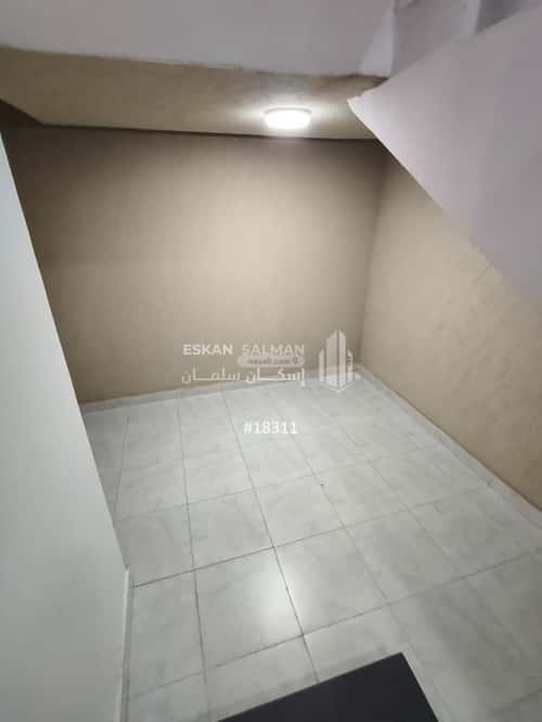 دور 152 متر مربع ب 4 غرف السعادة، شرق الرياض، الرياض