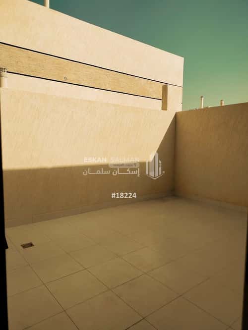 فيلا 490 متر مربع غربية على شارع 20م الدفاع، المدينة المنورة