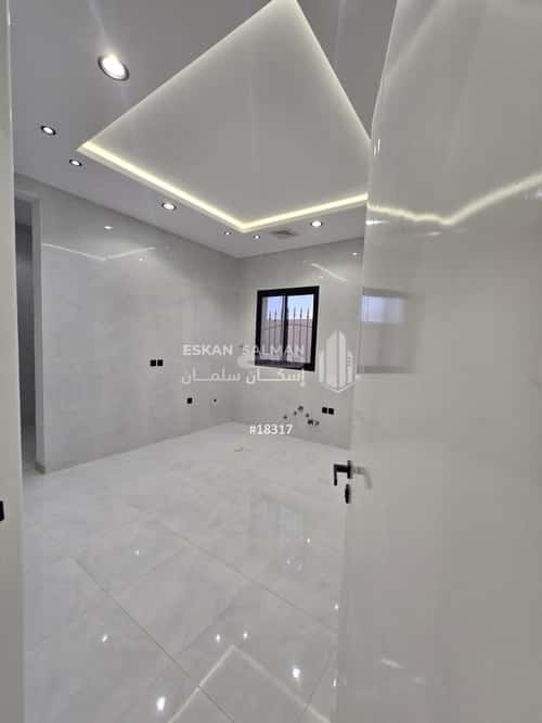 Floor 224 SQM with 6 Bedrooms The Wasam, Khamis Mushait