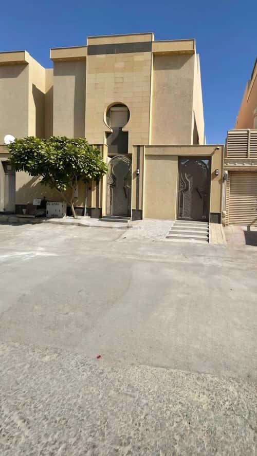 فيلا 240 متر مربع واجهة شرقية ب 10 غرف النرجس، شمال الرياض، الرياض