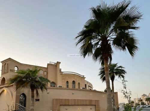 فيلا 1368 متر مربع جنوبية شرقية على شارع 25م الملقا، شمال الرياض، الرياض