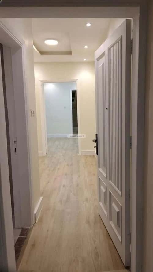 شقة ب 5 غرف العليا، وسط الرياض، الرياض