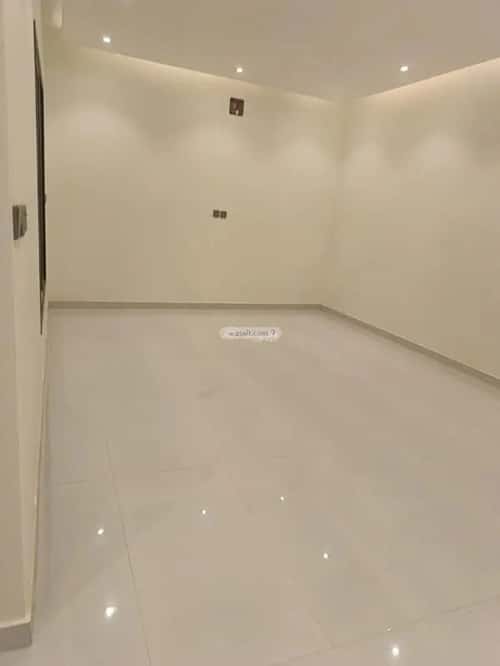 فيلا 195 متر مربع واجهة شمالية ب 7 غرف الصواري، الخبر