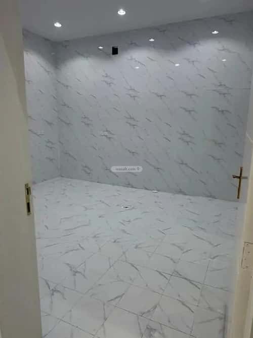 Villa 312 SQM Facing East with 6 Bedrooms West An-Naseem, East Riyadh, Riyadh