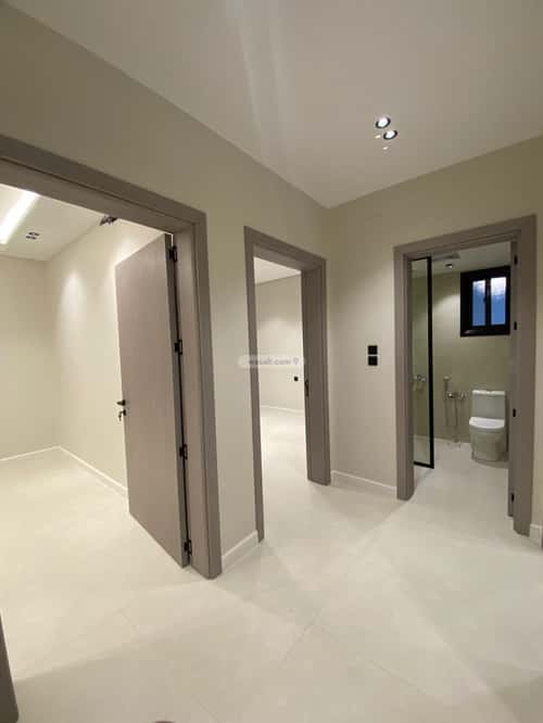 Apartment with 5 Bedrooms Al-Muthana District, Alttayif