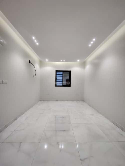 Apartment with 5 Bedrooms Al-Murooj, Abha