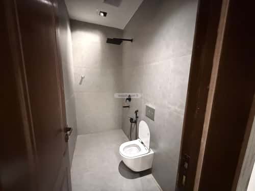 Floor 222 SQM with 5 Bedrooms Al-Muanisiyah, East Riyadh, Riyadh