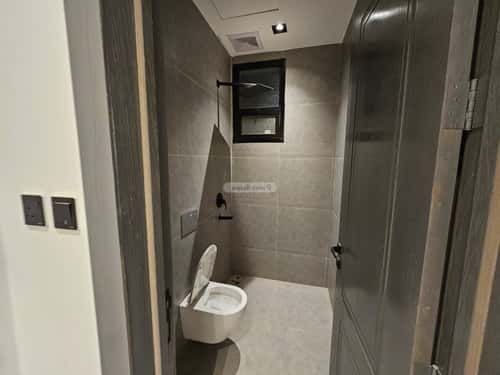 Apartment with 3 Bedrooms Al-Muanisiyah, East Riyadh, Riyadh