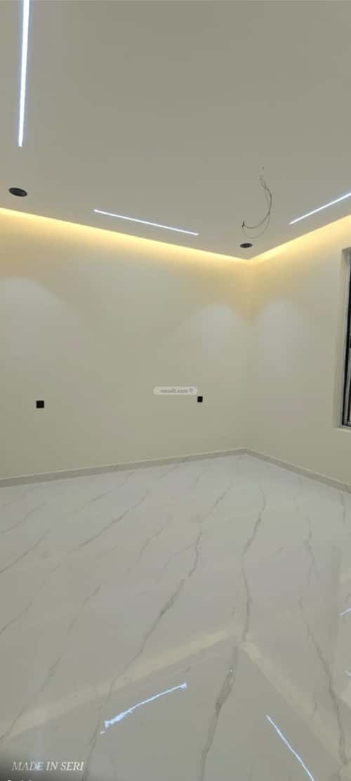 Floor 322 SQM with 5 Bedrooms Abu Mureiha, Madinah