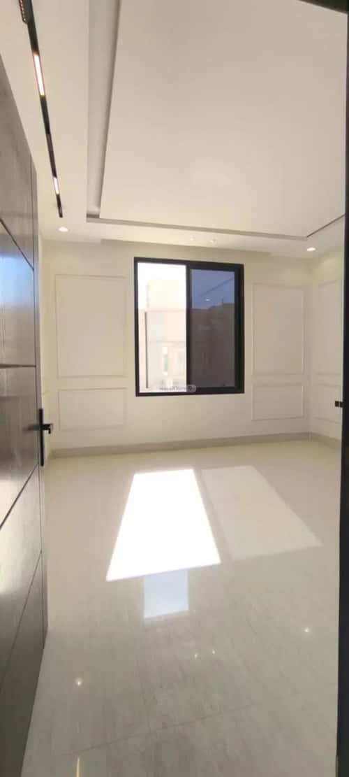 Floor 148 SQM with 3 Bedrooms Al-Janadriyah, East Riyadh, Riyadh
