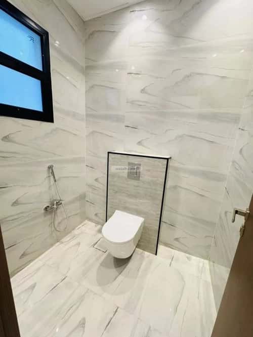 4 bedroom floor in Al Rimal