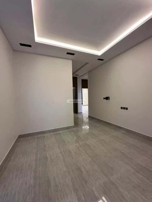3 bedroom floor in Al Rimal