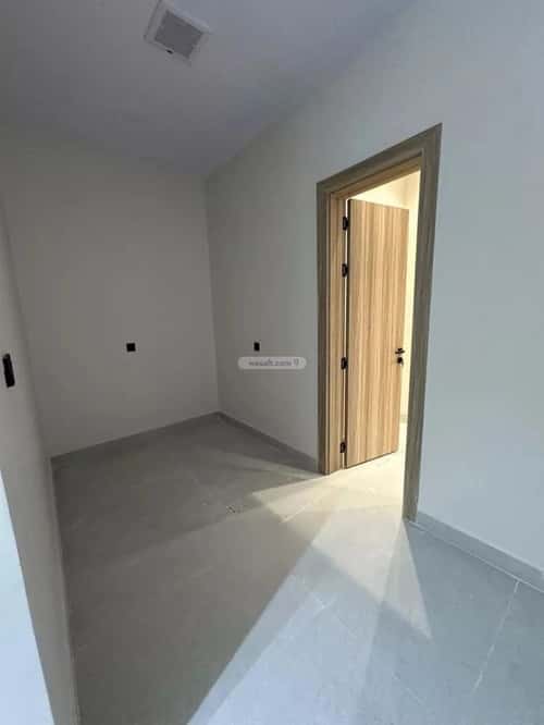 4 bedroom floor in Al Munsiyah