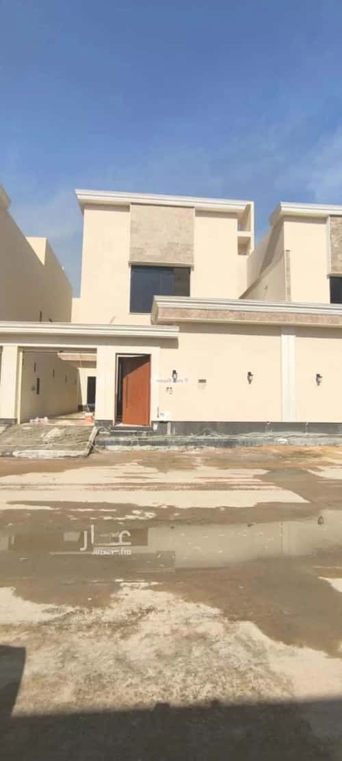 فيلا 360 متر مربع شرقية على شارع 18م القادسية، شرق الرياض، الرياض