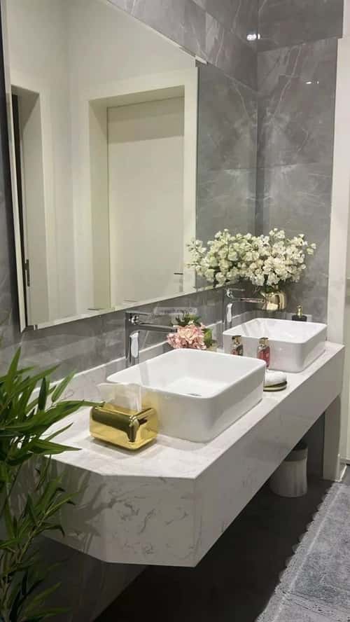 Villa 256 SQM Facing West on 15m Width Street Al-Muanisiyah, East Riyadh, Riyadh