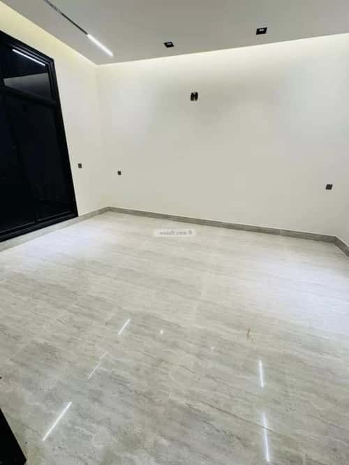 دور 4 غرف في الرمال