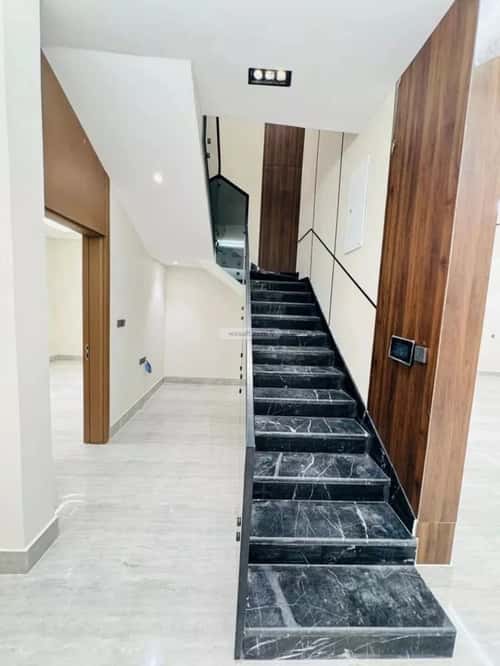 Floor 271 SQM with 4 Bedrooms Ar-Rimal, East Riyadh, Riyadh