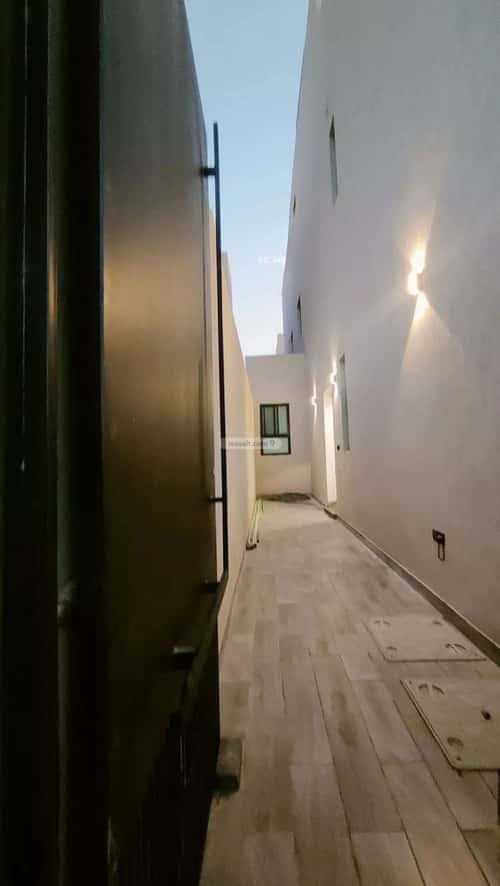 دور 172 متر مربع ب 3 غرف إشبيلية، شرق الرياض، الرياض