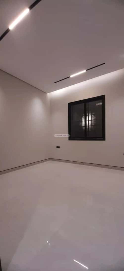 Villa 252 SQM Facing East on 18m Width Street Ar-Rimal, East Riyadh, Riyadh