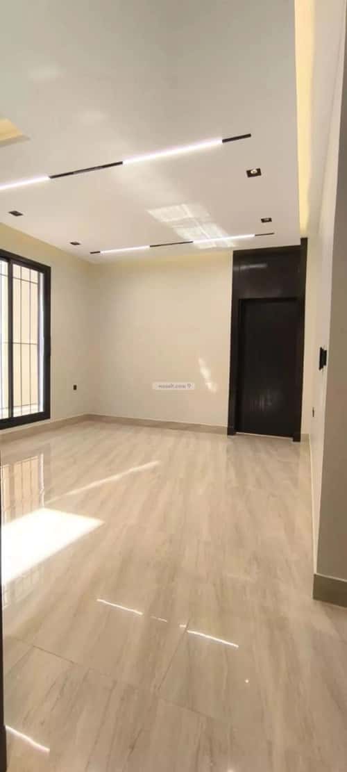 فيلا 260 متر مربع جنوبية على شارع 18م الرمال، شرق الرياض، الرياض