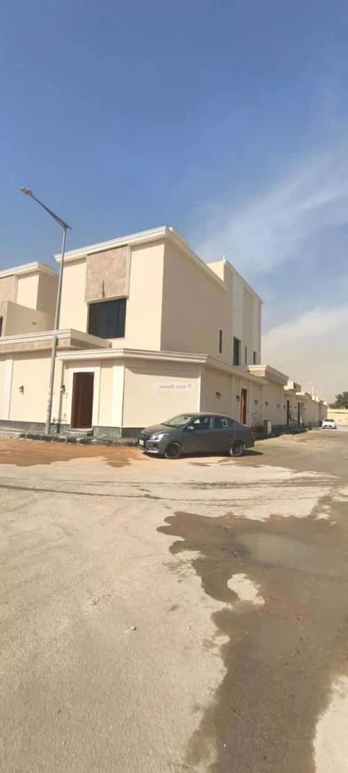Villa 333 SQM Facing South East on 18m Width Street Al-Qadisiyah, East Riyadh, Riyadh