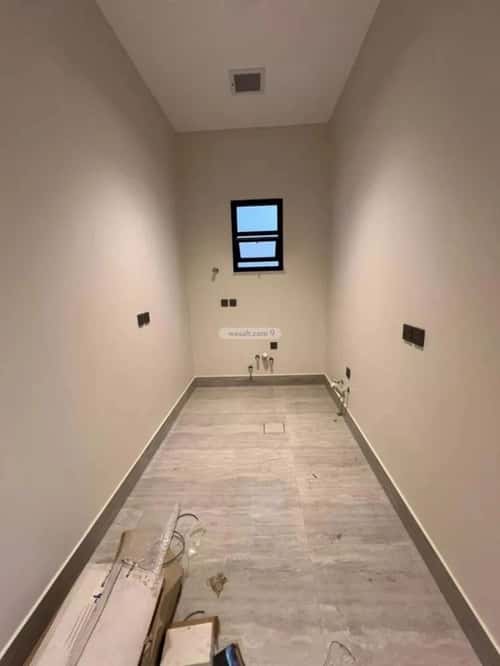 فيلا 338 متر مربع شمالية غربية على شارع 18م الرمال، شرق الرياض، الرياض