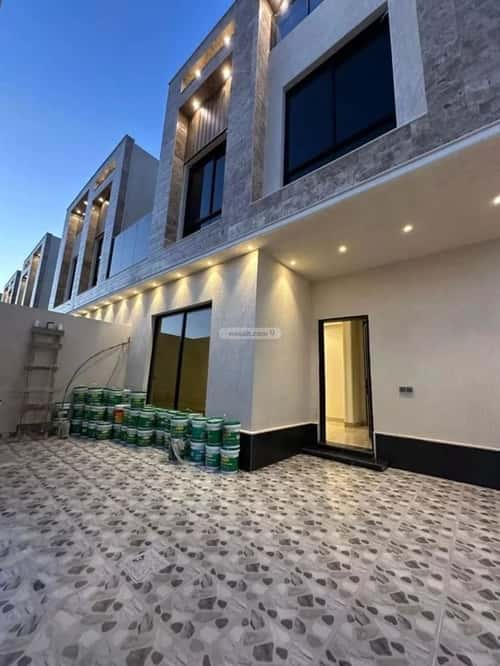 Villa 260 SQM Facing South on 18m Width Street Ar-Rimal, East Riyadh, Riyadh