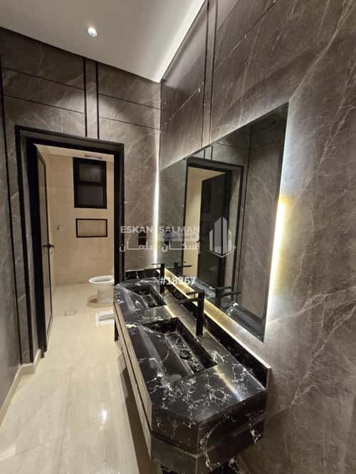 Apartment with 5 Bedrooms Al-Mohammadiyah 2, Jazan