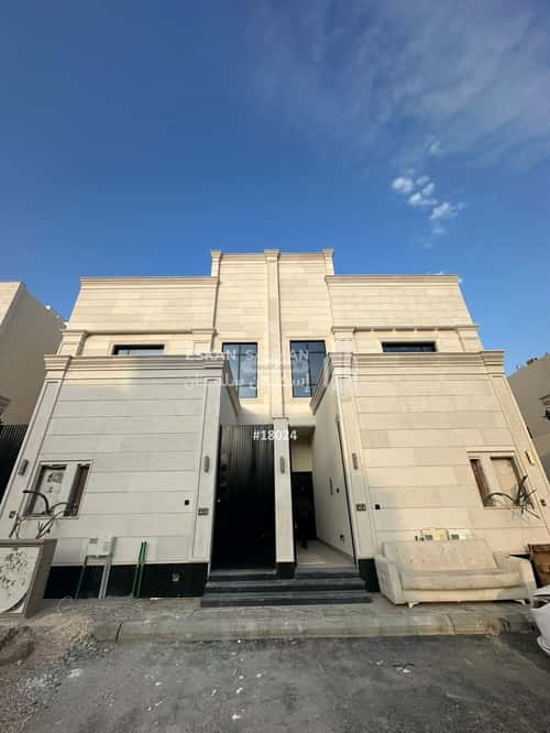 Apartment with 5 Bedrooms Al-Janadriyah, East Riyadh, Riyadh