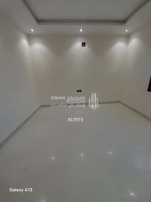 Floor 199 SQM with 6 Bedrooms Al-Janadriyah, East Riyadh, Riyadh