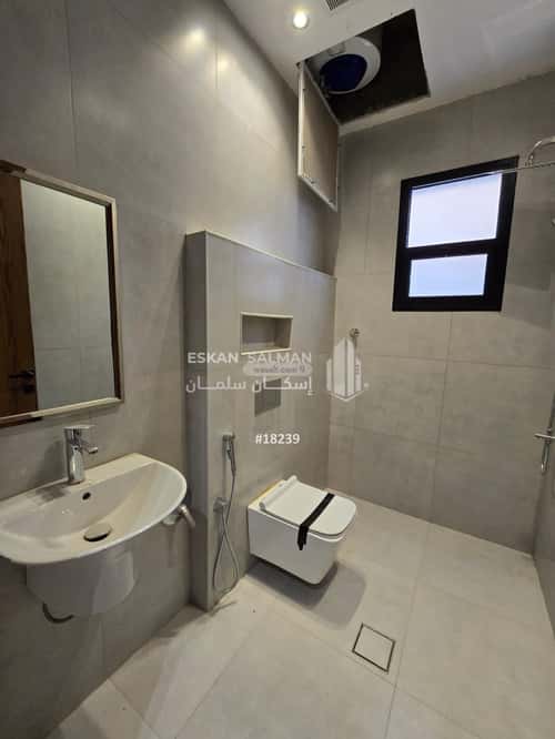 دور 170 متر مربع ب 5 غرف الرمال، شرق الرياض، الرياض