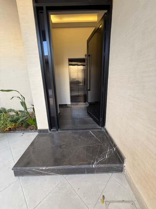 دور 233 متر مربع ب 6 غرف الصفاء، وسط الرياض، الرياض