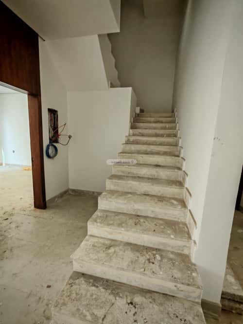 فيلا 264 متر مربع شرقية على شارع 18م النهضة، شرق الرياض، الرياض