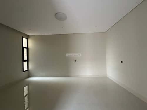 فيلا 400 متر مربع شمالية على شارع 15م الشفاء، حائل