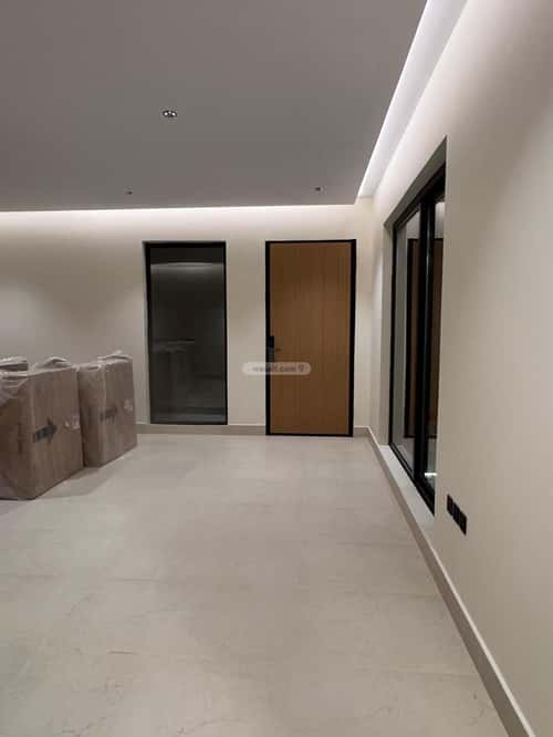 فيلا 377 متر مربع شرقية على شارع 20م المهدية، غرب الرياض، الرياض