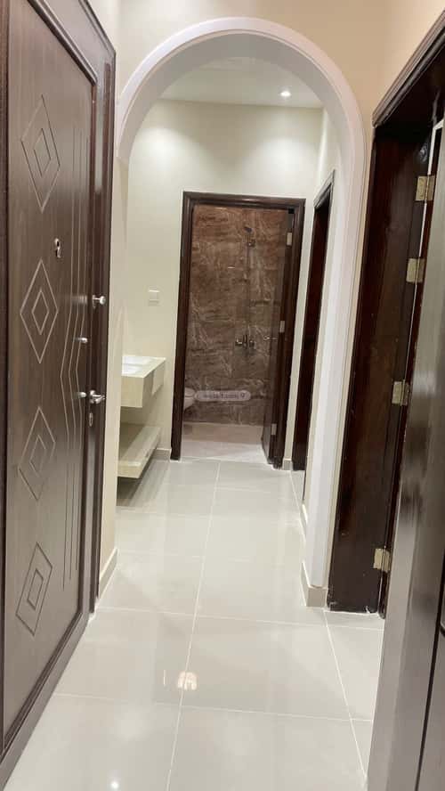 Apartment with 4 Bedrooms Wadi Muzahim, Madinah