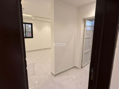 شقة 5 غرف في الرمال