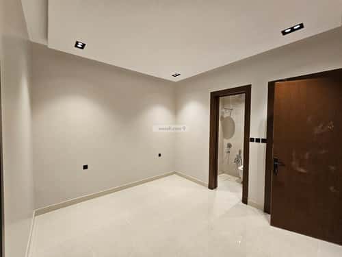 Floor 142 SQM with 5 Bedrooms Al-Yarmuk, East Riyadh, Riyadh