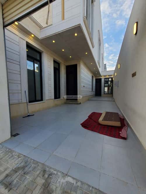 Villa 294 SQM Facing East on 20m Width Street Al-Janadriyah, East Riyadh, Riyadh