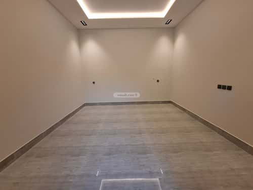 4 bedroom floor in Al Rimal