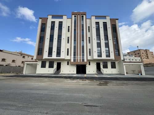 Apartment with 6 Bedrooms Al-Murooj, Abha
