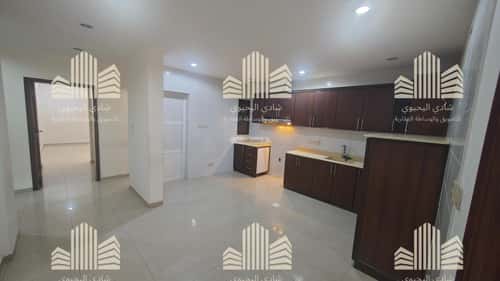 شقة ب 5 غرف الجوهرة، الدمام